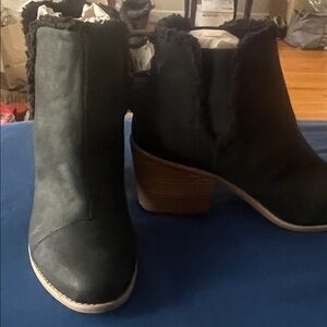 Toms Black Ankle Booties with Tan Heel